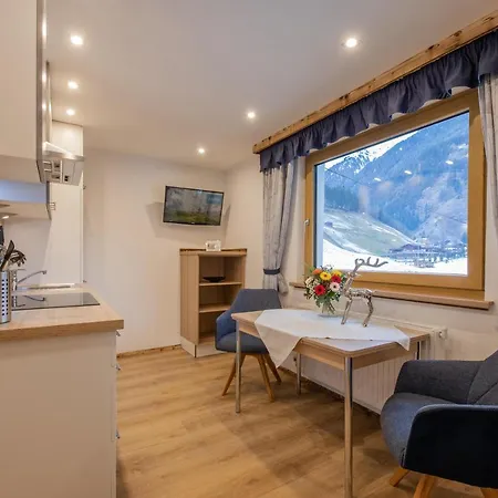 Apartment Gastehaus Kartnaller