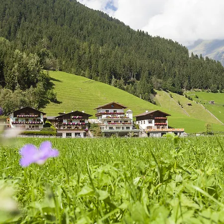 Art Neustift im Stubaital